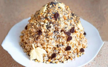 Naminis turtas „Skruzdėlynas“ su kondensuotu pienu – labai gardus tortas, kurį lengva pagaminti