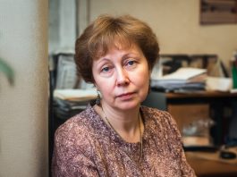 Daugiavaikė motina nuolat prašė vaikiškų drabužių, mes niekada neatsisakėme ir atnešėme labai daug, ir man visada buvo įdomu, kam tiek daug. Bet kai sužinojau tiesą, man pasidarė nelengva
