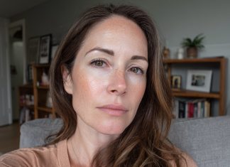 Vadovė tiesiog padavė man knygą ir pasakė: „Pavartyk“. Neįsivaizdavau, kad ašara riedės jau dešimtame puslapyje