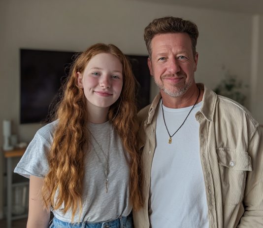 Mano dukra “eidavo į mokyklą” kiekvieną rytą — kol jos mokytoja paskambino ir pasakė, kad savaitę nebuvo pasirodžiusi…