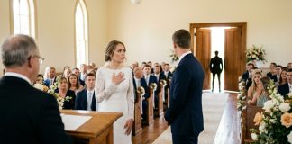 Per mano vestuvių pasirodė nepažįstama senutė ir mostelėjo ranka į jaunikį