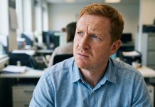 Aš netyčia pamačiau žmonos susirašinėjimą — ten buvo vardas, kurį pažinojau, ir data, kuri viską pakeitė