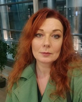 Vyras atsisako skirti savo algą maistui ir kitoms, kaip jis vadina, „nereikalingoms išlaidoms…